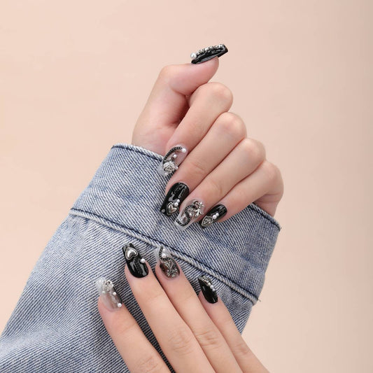 Silver Noir 3D Press-On Nails